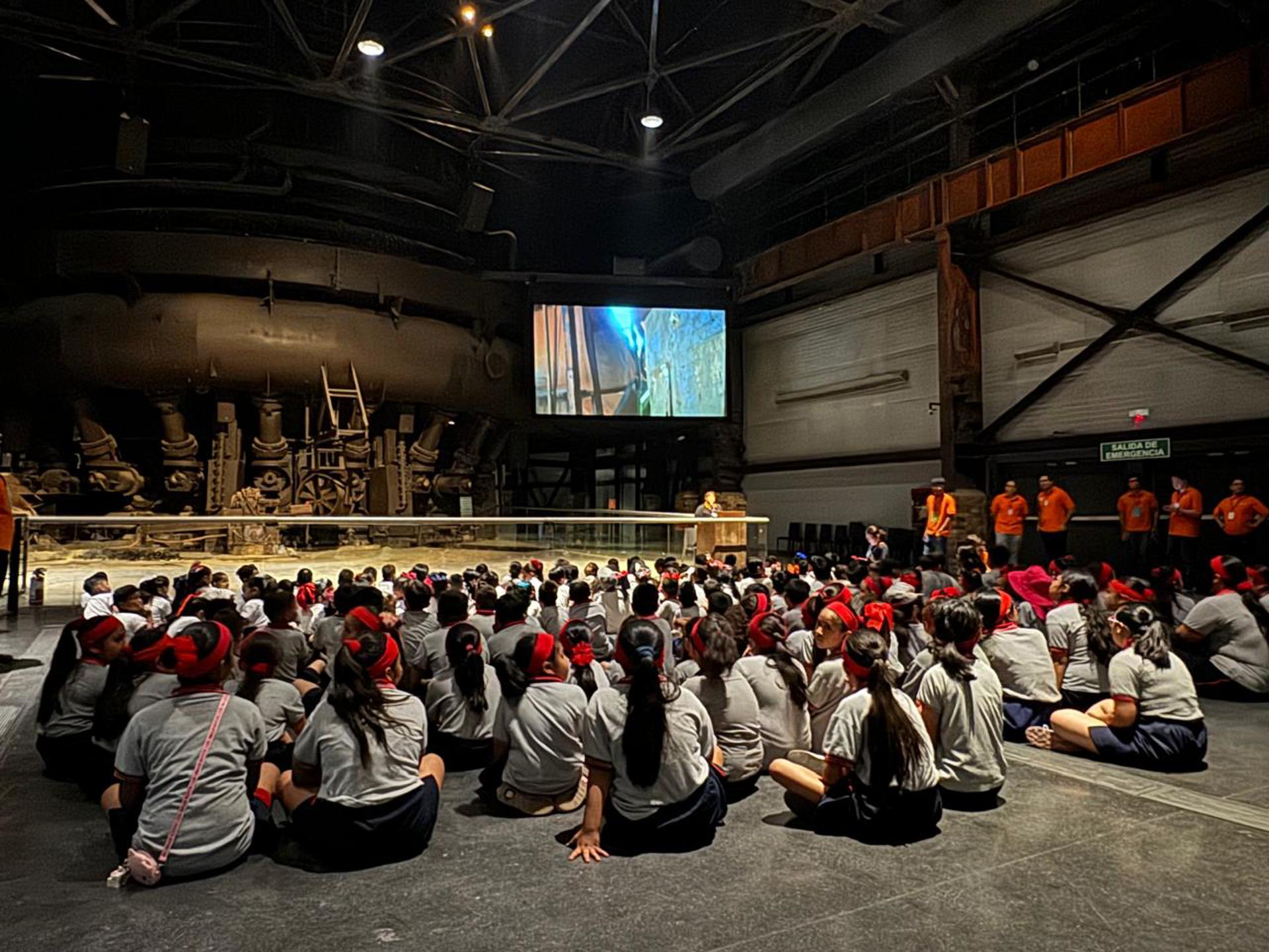 Fomenta ArcelorMittal ciencia y tecnología en niños de Nuevo León. SOLO USO EDITORIAL /EFE