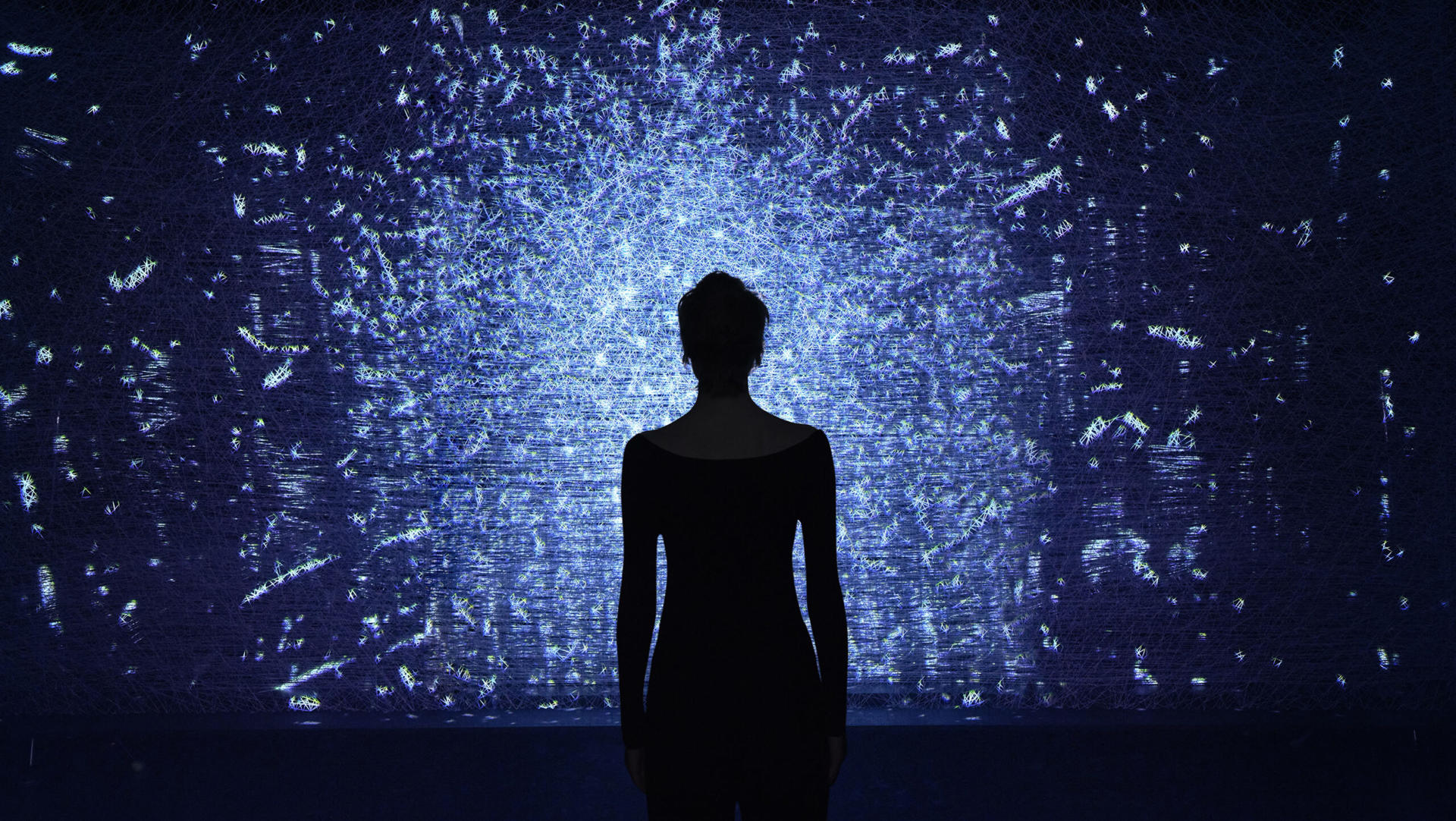 La exposición de Lexus en la Semana del Diseño de Milán se inspira en el sistema de control de cabina de nueva generación 'Black Butterfly', una tecnología digital que busca "simplificar y redefinir el sistema operativo", según explicó el director general de diseño de Lexus, Koichi Suga. EFE/LEXUS/IMAGEN CEDIDA/CRÉDITO OBLIGATORIO