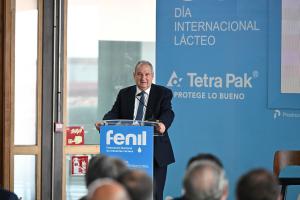 MADRID, 04/06/2025.- El ministro de Industria y Turismo, Jordi Hereu, interviene en un acto celebrado este miércoles en madrid con motivo del Día Internacional Lácteo. EFE/ Fernando Villar