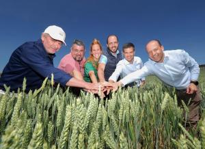 Villarmentero de Esgueva (Valladolid), 5 jun (EFE).- Nestlé ha apostado por la agricultura regenerativa para garantizar la máxima calidad y sostenibilidad de sus productos, a través de un programa en el que colaboran 23 agricultores de Castilla y León. EFE/NESTLÉ/IMAGEN CEDIDA/CRÉDITO OBLIGATORIO