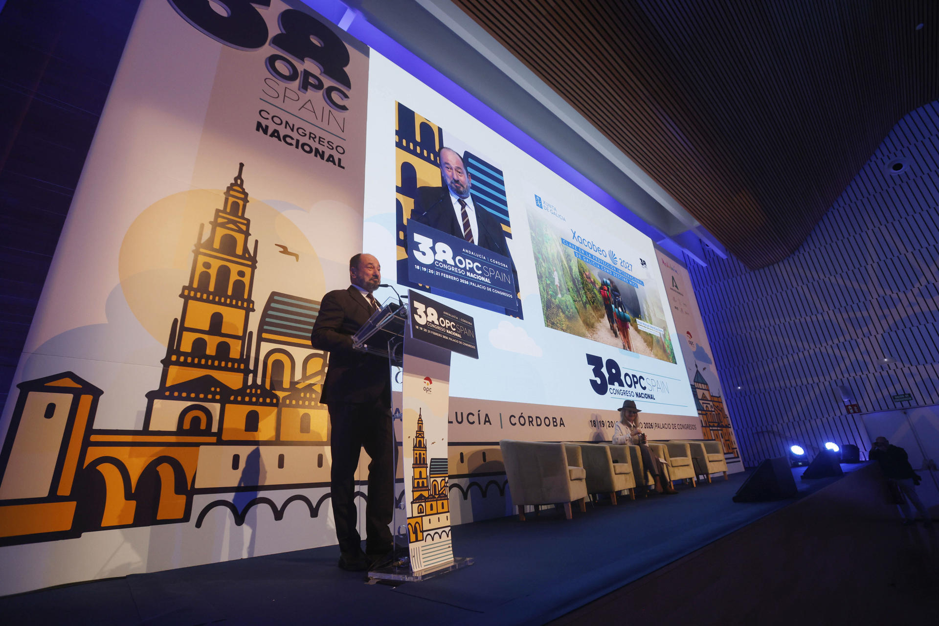 CÓRDOBA, 19/02/2026.- El director general de Turismo de la Xunta de Galicia, Xosé Merelles, participa en Córdoba en el 38 Congreso Nacional de Operadores de Congresos (OPC), donde ha asegurado a EFE que el Xacobeo 2027 tiene como objetivo primordial la apuesta por la cultura jacobea y por los valores que representan el Camino de Santiago, "algo tan universal como es la solidaridad y la hospitalidad". EFE/ Salas