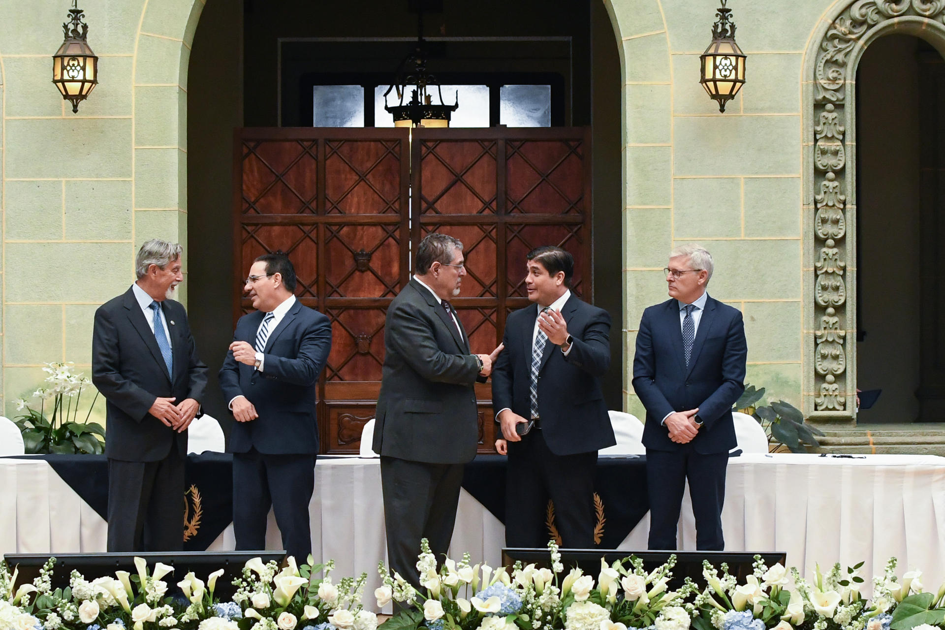 Guatemala fue sede de la inauguración de una iniciativa contra el crimen organizado y por el fortalecimiento de la democracia en Latinoamérica, con la presencia de exmandatarios de la región, autoridades locales y expertos internacionales. EFE/ Alex Cruz